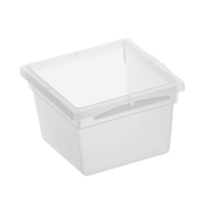 Quadratische Aufbewahrungsbox aus transparentem Kunststoff in schräger Ansicht