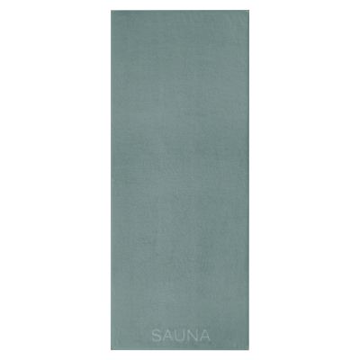 Langes Saunatuch der Serie Pure in gedecktem Grün, unten mit eingewebtem Schriftzug „SAUNA“.