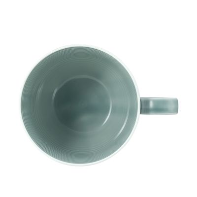 Tasse in Hellblau. Darstellung: Draufsicht. Merkmale: bauchig mit waagerechter Rillenstruktur und Henkel.