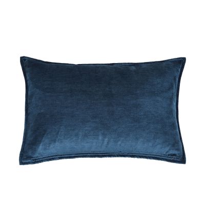 Kissenhülle Fame in Dark Blue, B/H/L ca. 40x1x60 cm, in einer zweiten Ansicht dargestellt.