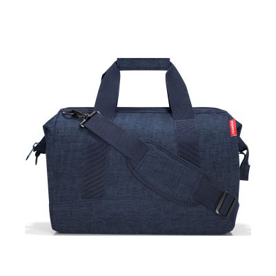 Vorderansicht einer dunkelblauen Reisenthel Tasche mit Schulterpolster und Reißverschluss