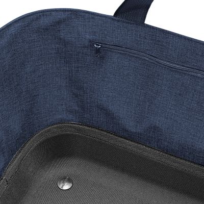 Innenansicht der dunkelblauen Reisenthel Tasche mit Reißverschlussfach