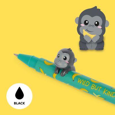 Grüner Gelstift mit Gorilla-Aufsatz, in einer Produktgrafik mit Schreibspitze und Gorilla-Aufsatz auf gelbem Hintergrund gezeigt.