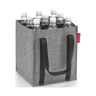 Flaschentasche von Reisenthel, Modell Bottlebag, in Silbergrau mit melierter Struktur, schräg von vorn mit mehreren eingesetzten Getränkeflaschen.