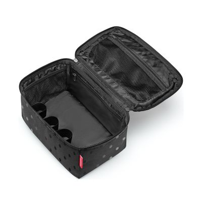 Geöffnete Reisenthel Kosmetiktasche mit Innenfächern und Netzaufteilung in Schwarz