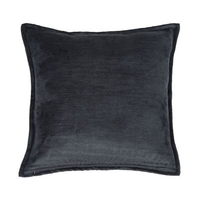 Kissenhülle Fame in Black, B/H/L ca. 60x1x60 cm, in einer zweiten Ansicht dargestellt.