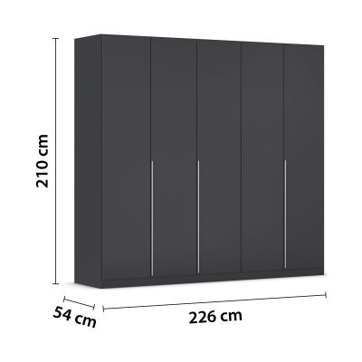 Grau-Metallicer Kleiderschrank mit eingezeichneten Maßen von 226 cm Breite, 210 cm Höhe und 54 cm Tiefe