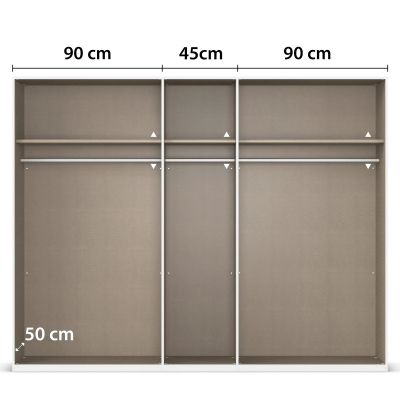 Innenansicht eines 5-türigen Kleiderschranks mit drei Fächern, Kleiderstangen und Einlegeböden, mittleres Fach 45 cm breit