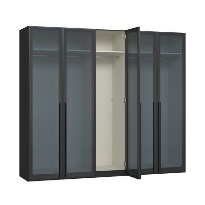 Drehtürenschrank mit geöffneter rechter Glastür und Blick in den Innenraum