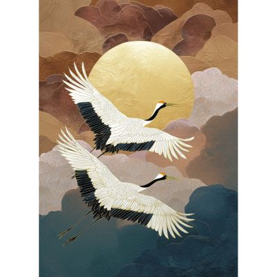 Hochformatiges Wandbild mit fliegenden weißen Kranichen vor einer großen goldgelben Sonne, braunen Wolken und dunkelgrüner Landschaft