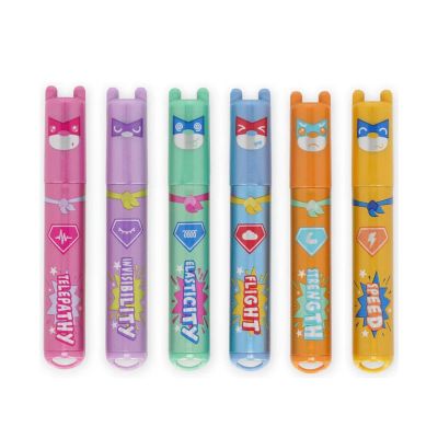 Sechs gemusterte Mini-Textmarker mit Tiermotiven, mit sechs Mini-Textmarkern in kräftigen Farben und verschiedenen Mustern dargestellt.