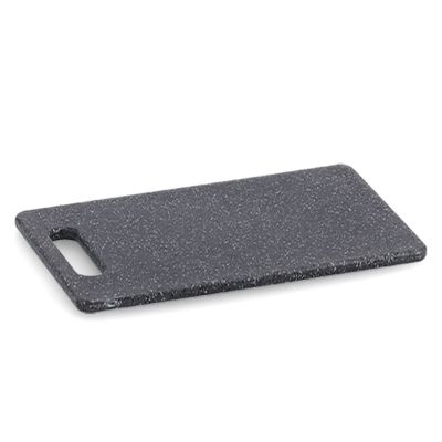 Weitere Produktansicht: Zeller Schneidebrett "Granitoptik"; Farbe anthrazit; Material Kunststoff; Maße ca. 25 × 15 × 0,8 cm.