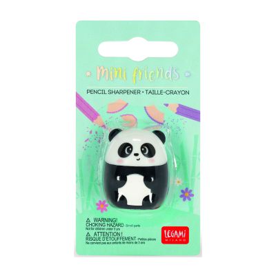 Schwarz-weißer Anspitzer im Panda-Design, in einer grünen Blisterverpackung abgebildet.