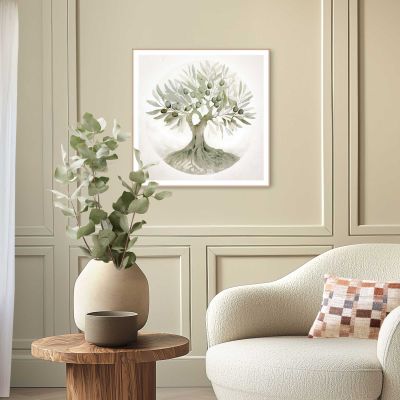 Das Wandbild „Tree of Life“ in Grün, 50 × 50 cm, hängt in einem eingerichteten Wohnraum und zeigt die Größenwirkung an der Wand.