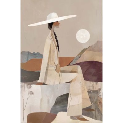 Hochformatiges Wandbild mit einer Frau in hellem Kleid und breitkrempigem Hut vor abstrakter Wüstenlandschaft mit Hügeln und weißer Sonne in Beige- und Brauntönen