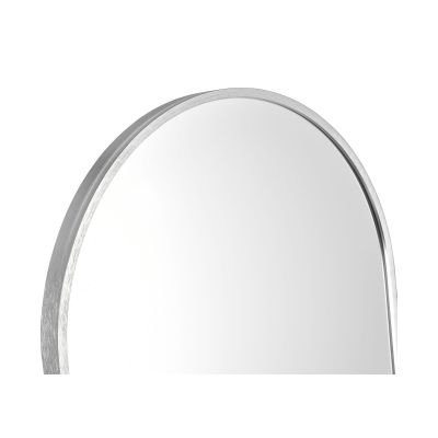 Standspiegel Britt in Silber, als Nahaufnahme von Rahmen und Spiegelkante; Maße ca. 40 x 160 x 4 cm.