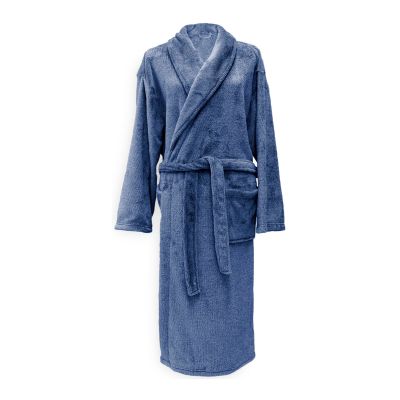 Cara Bademantel in Indigo Blue, Größe S: langer Bademantel aus einfarbigem, flauschig wirkendem Stoff, mit Schalkragen, Bindegürtel und Taschen in Ganzansicht.