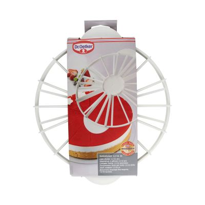 Tortenteiler mit Verpackung und Abbildung eines geschnittenen Kuchens