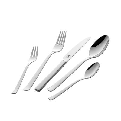 Besteckauswahl mit Messer, Gabeln und Löffeln, Serie Cult mattiert von ZWILLING, mattierte Oberfläche, freigestellt auf weißem Hintergrund.